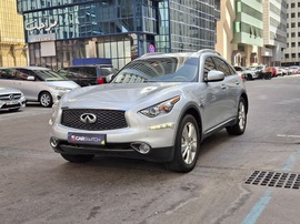 Infiniti QX70 Used 2019 Infiniti QX70 for sale in Abu Dhabi
