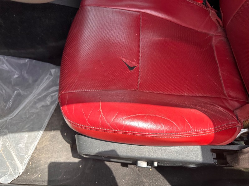Used 2013 Dodge Charger for sale in Riyadh