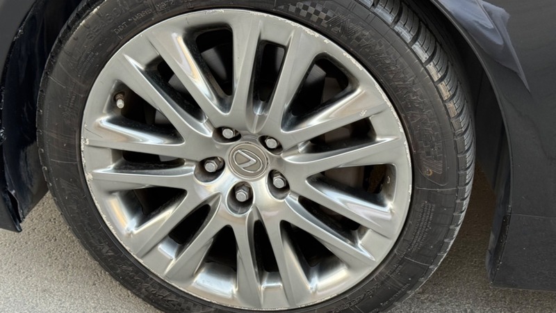 Used 2014 Lexus LS460 for sale in Riyadh