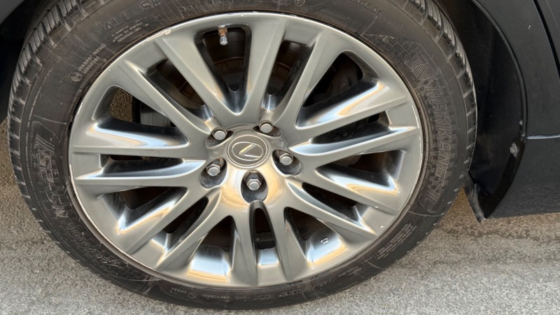Used 2014 Lexus LS460 for sale in Riyadh