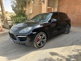 Porsche Cayenne Used 2013 Porsche Cayenne for sale in Riyadh