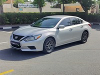 Used 2018 Nissan Altima for sale in Dubai