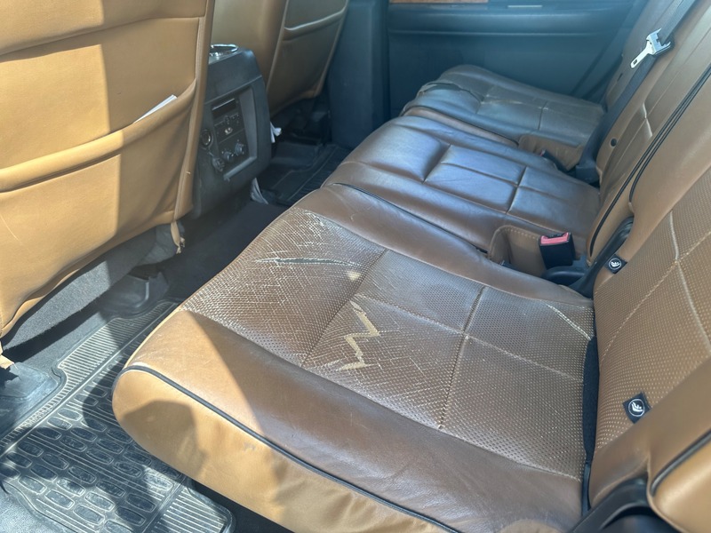 Used 2013 Lincoln Navigator for sale in Riyadh