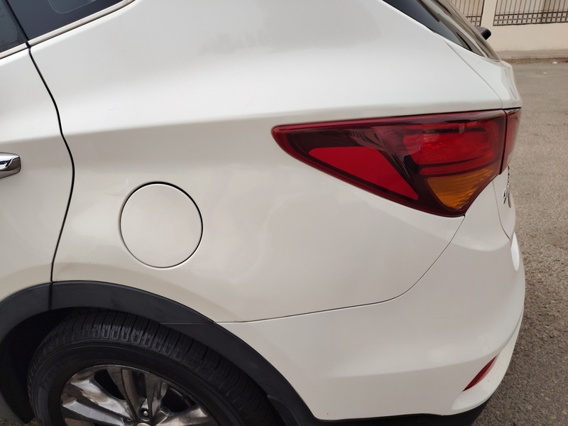 Used 2016 Hyundai Santa Fe for sale in Jeddah
