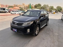 كيا سورينتو مستعمله 2014 كيا سورينتو للبيع فى الرياض