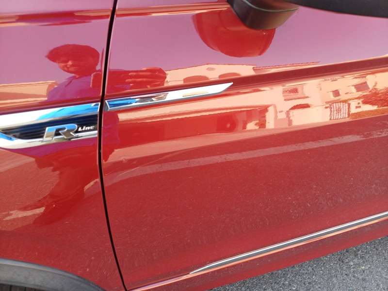 Used 2018 Volkswagen Tiguan for sale in Dubai