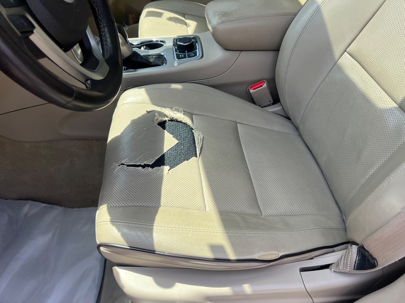 Used 2017 Jeep Grand Cherokee for sale in Riyadh