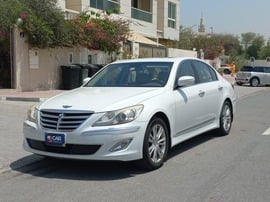 هونداي جينيسيس مستعمله 2014 هونداي جينيسيس للبيع فى دبي