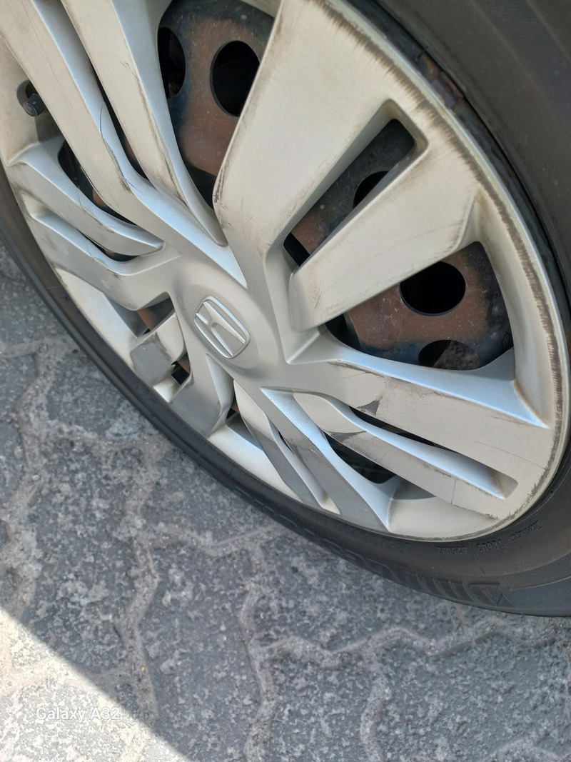 Used 2016 Honda City for sale in Abu Dhabi