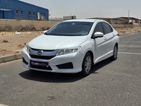 Used 2016 Honda City for sale in Abu Dhabi