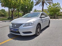 Used 2015 Nissan Sentra for sale in Dubai