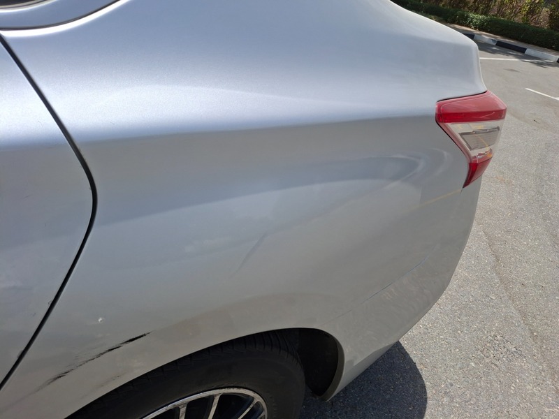 Used 2015 Nissan Sentra for sale in Dubai