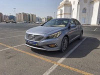 Used 2018 Hyundai Sonata for sale in Dubai