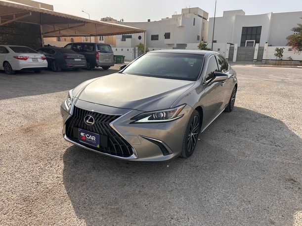 lexus