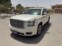 Used 2015 GMC Yukon for sale in Riyadh