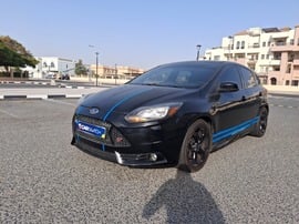 Ford Focus Used 2014 Ford Focus for sale in Dubai