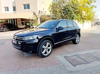 Used 2013 Volkswagen Touareg for sale in Abu Dhabi
