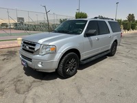 Used 2013 Ford Expedition for sale in Riyadh