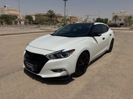 Nissan Maxima Used 2018 Nissan Maxima for sale in Riyadh