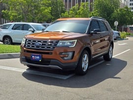 Ford Explorer Used 2017 Ford Explorer for sale in Abu Dhabi