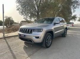 جيب جراند شيروكي مستعمله 2021 جيب جراند شيروكي للبيع فى الرياض