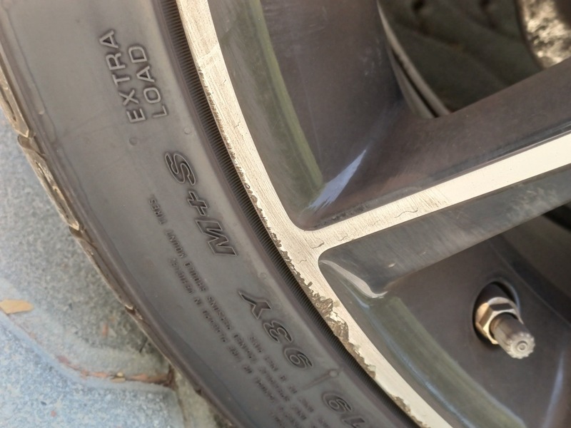 Used 2018 Mercedes C200 for sale in Dubai