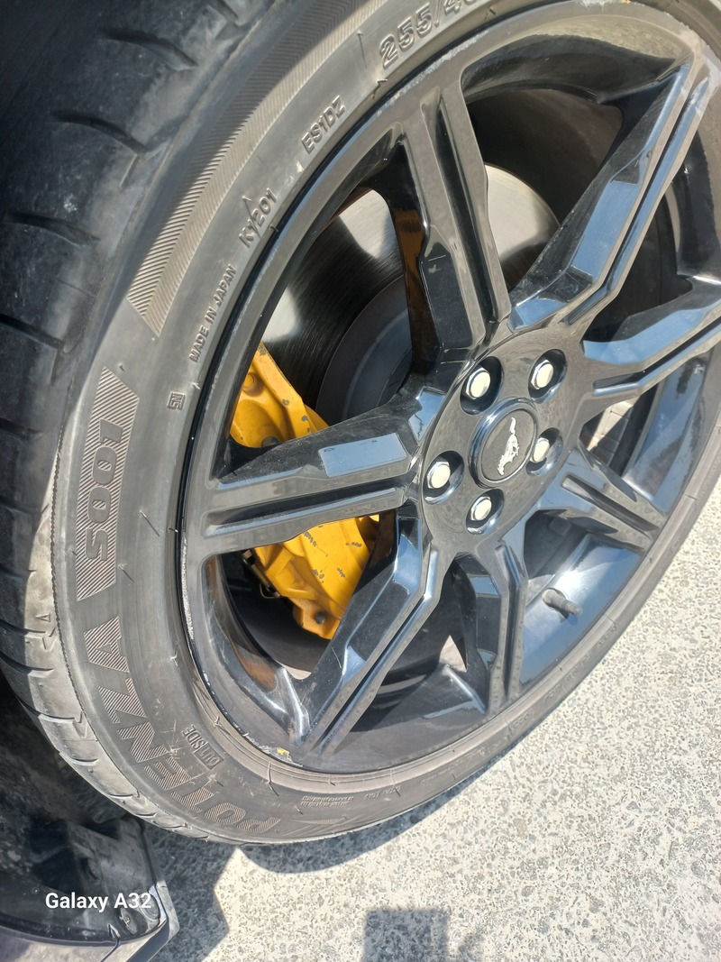 Used 2019 Ford Mustang for sale in Abu Dhabi