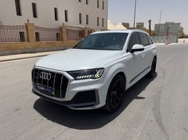 أودي Q7 مستعمله 2021 أودي Q7 للبيع فى الرياض