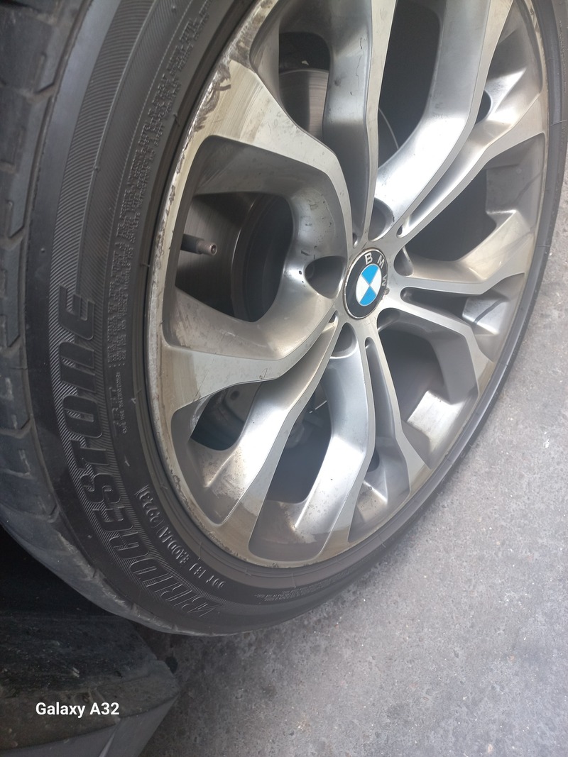 Used 2014 BMW X5 for sale in Abu Dhabi