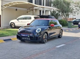 MINI Cooper Used 2024 MINI Cooper for sale in Dubai