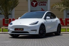 Tesla Model Y Used 2022 Tesla Model Y for sale in Dubai