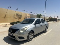 مستعمله 2016 نيسان صني للبيع فى الرياض