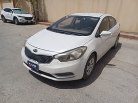 Kia Cerato Used 2015 Kia Cerato for sale in Riyadh