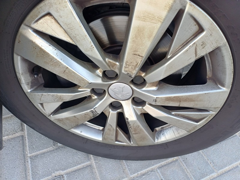 Used 2020 Peugeot 3008 for sale in Dubai