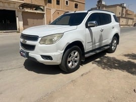 Chevrolet Trailblazer Used 2013 Chevrolet Trailblazer for sale in Riyadh