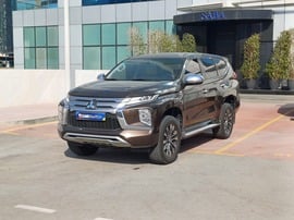 ميتسوبيشي مونتيرو سبورت مستعمله 2020 ميتسوبيشي مونتيرو سبورت للبيع فى دبي