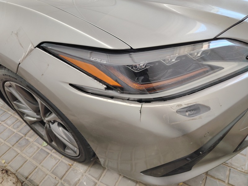 Used 2019 Lexus ES350 for sale in Dammam