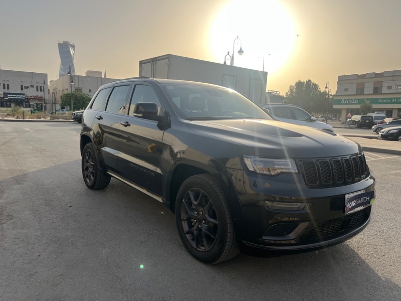 مستعمله 2020 جيب جراند شيروكي للبيع فى الرياض