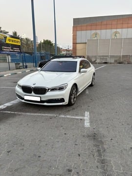 BMW 730 Used 2017 BMW 730 for sale in Dubai