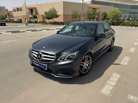 Mercedes E300 Used 2016 Mercedes E300 for sale in Riyadh