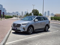 Hyundai Grand Santa Fe
