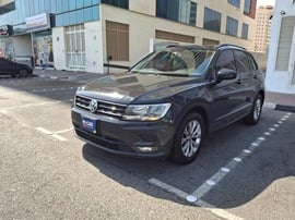 Volkswagen Tiguan Used 2018 Volkswagen Tiguan for sale in Dubai