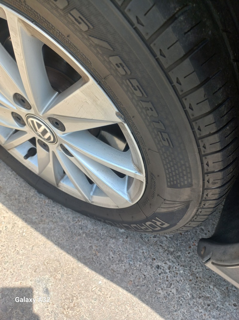 Used 2016 Volkswagen Golf for sale in Abu Dhabi