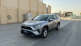 Toyota RAV 4 Used 2019 Toyota RAV 4 for sale in Riyadh