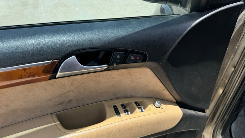 Used 2014 Audi Q7 for sale in Riyadh