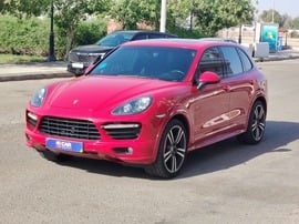 Porsche Cayenne Used 2014 Porsche Cayenne for sale in Jeddah