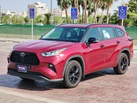 Used 2024 Toyota Highlander for sale in Jeddah