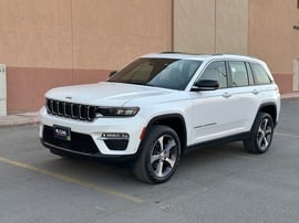 Jeep Grand Cherokee Used 2023 Jeep Grand Cherokee for sale in Riyadh