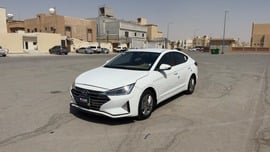 Hyundai Elantra Used 2020 Hyundai Elantra for sale in Riyadh