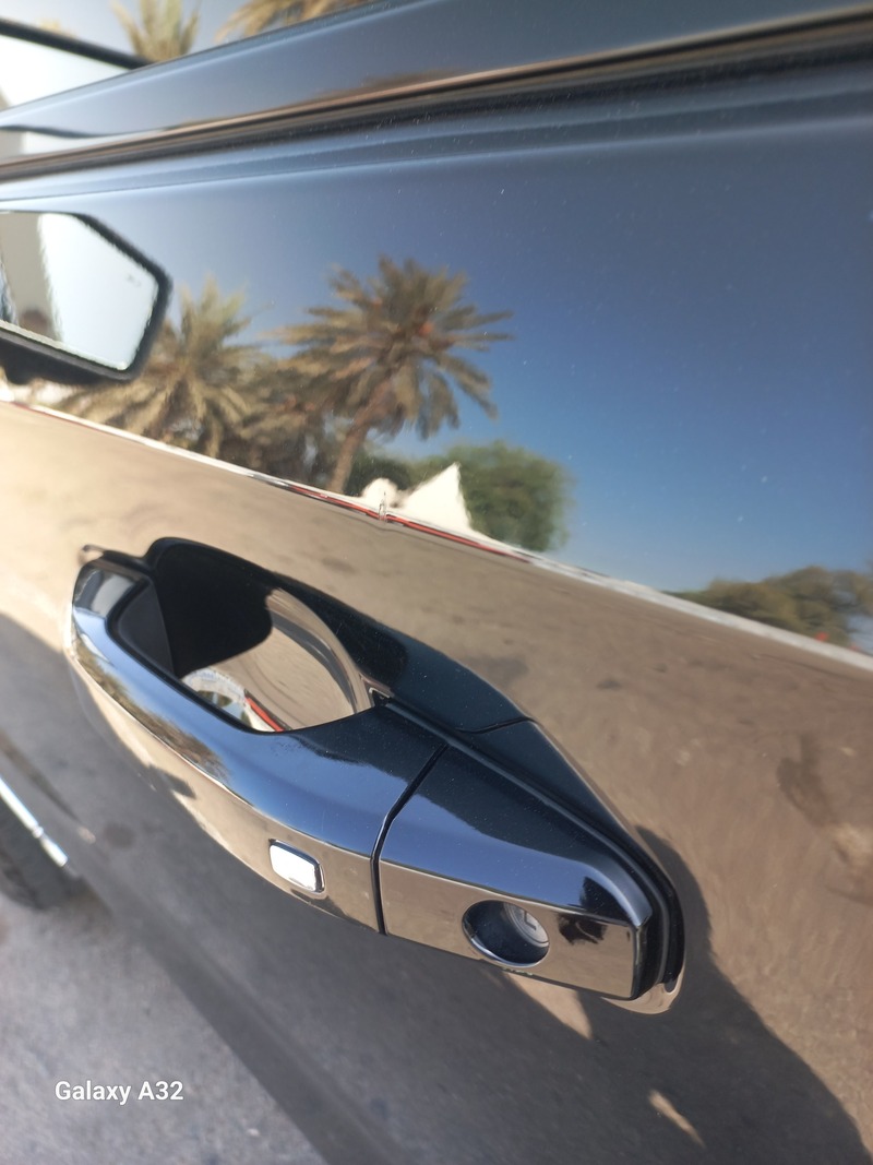 Used 2021 GMC Sierra for sale in Abu Dhabi